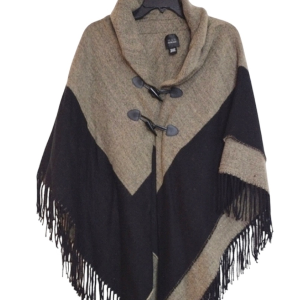SAKS FIFTH AVENUE BLACK LABEL FRINGED TAUPE & BLACK PONCHO ONE SIZE FITS MOST